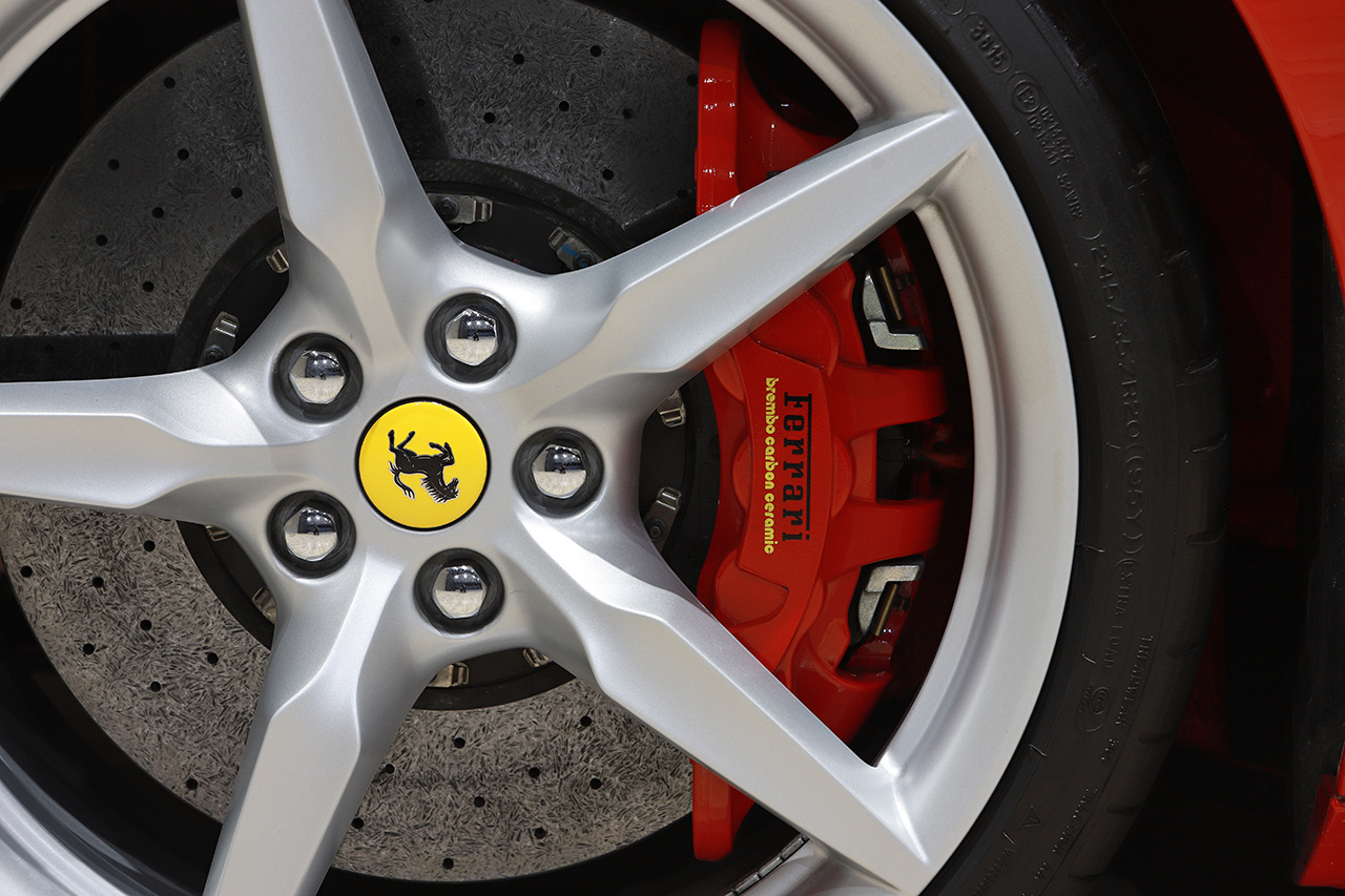 2016 Ferrari 488GTB null