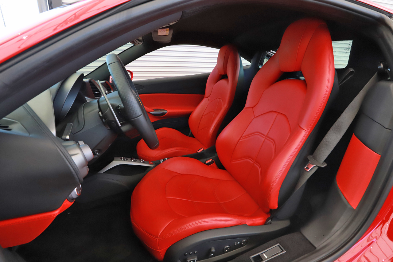 2016 Ferrari 488GTB null