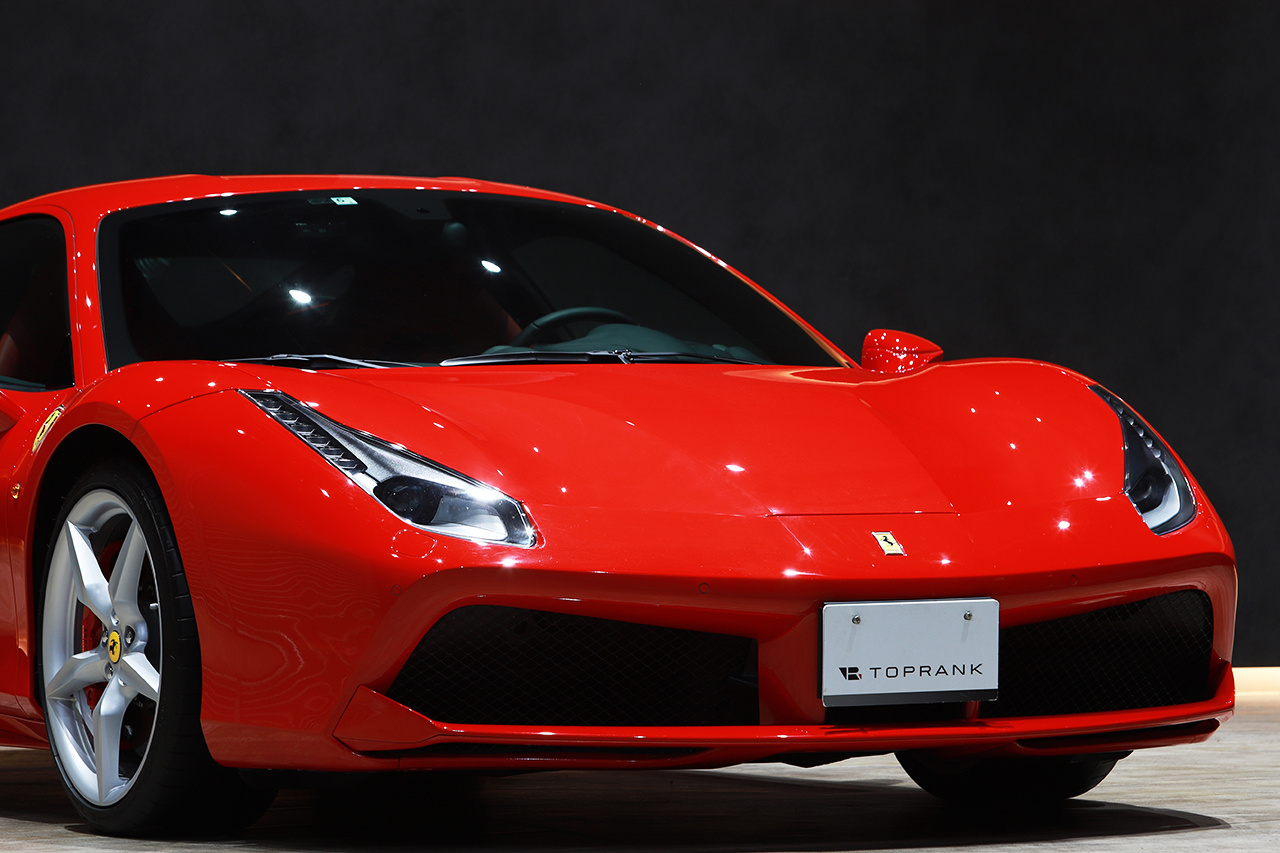 2016 Ferrari 488GTB null