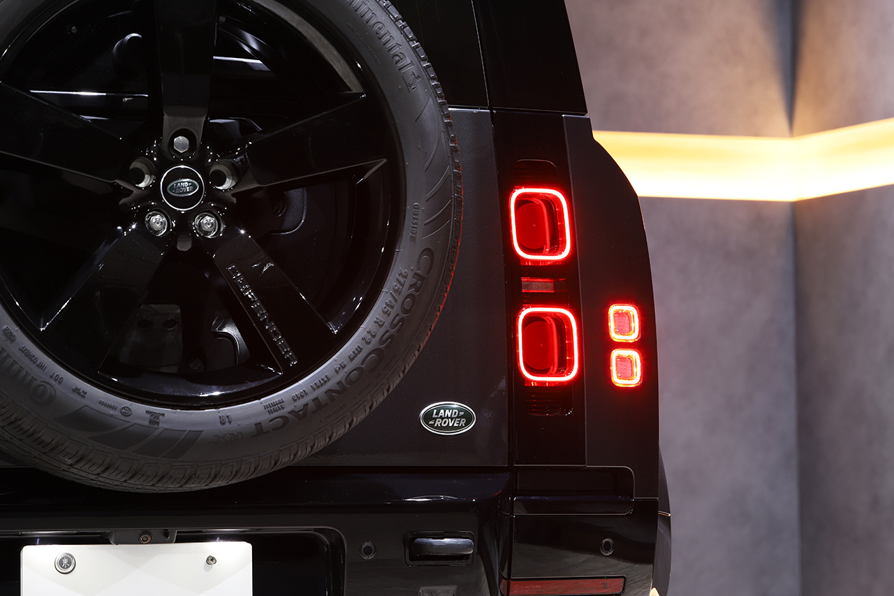 2023 Land Rover DEFENDER null