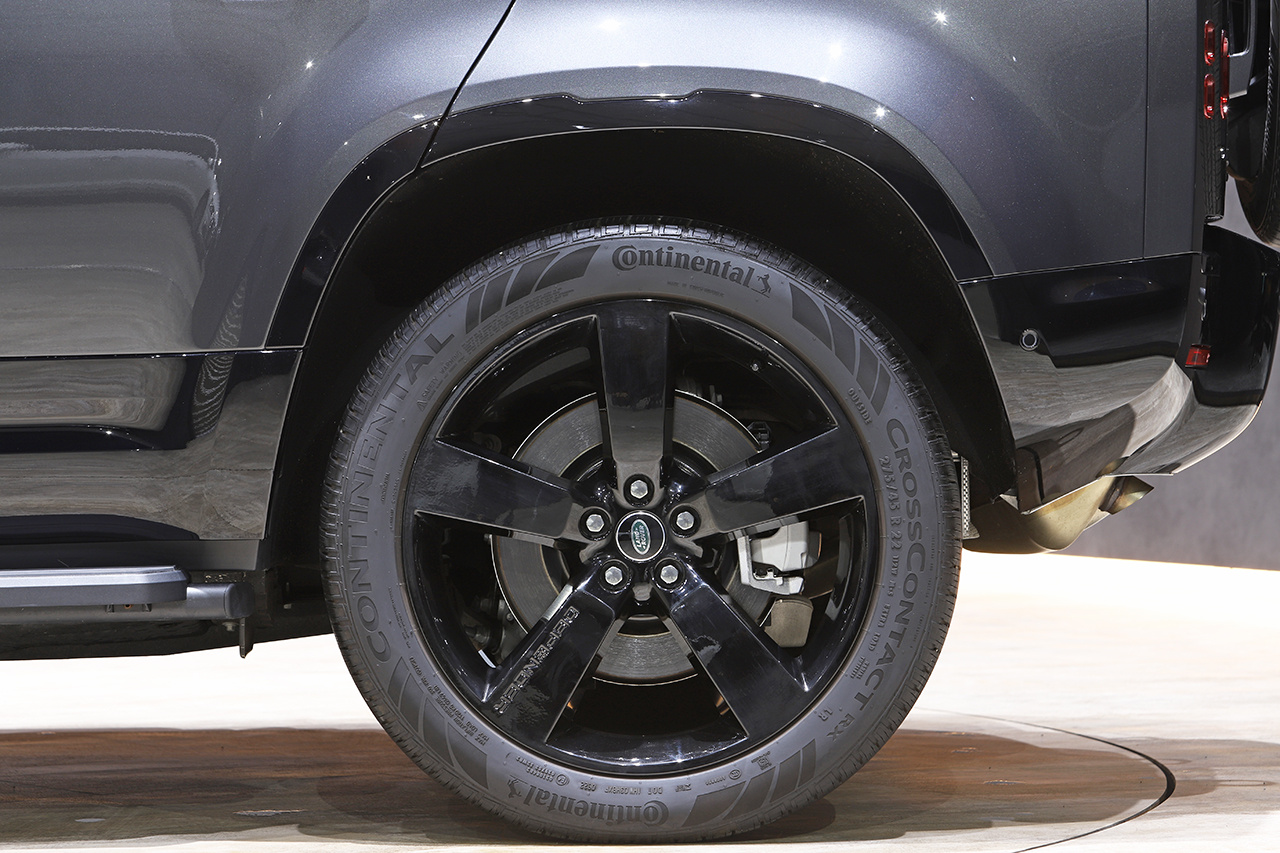 2023 Land Rover DEFENDER null