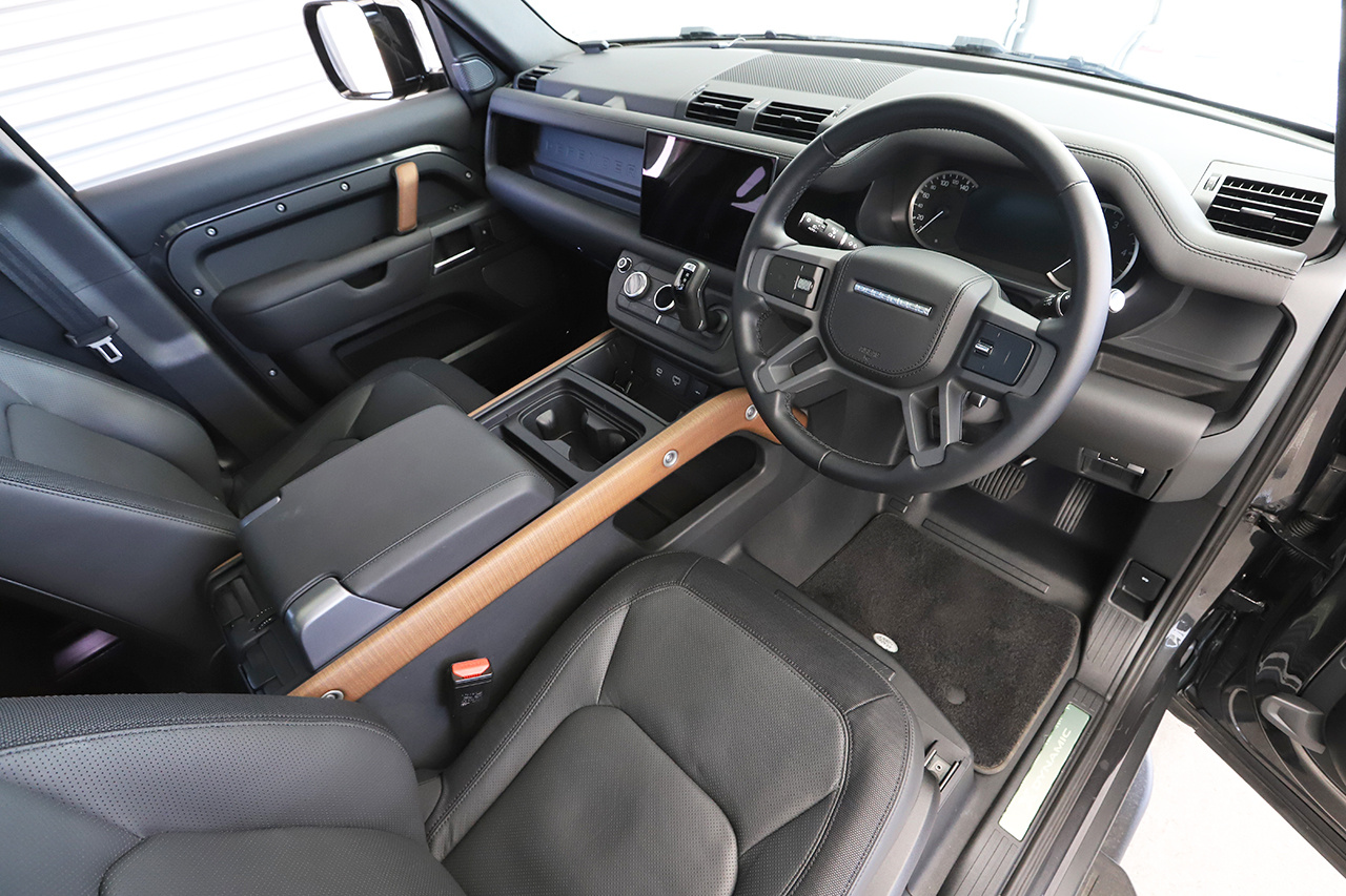 2023 Land Rover DEFENDER null
