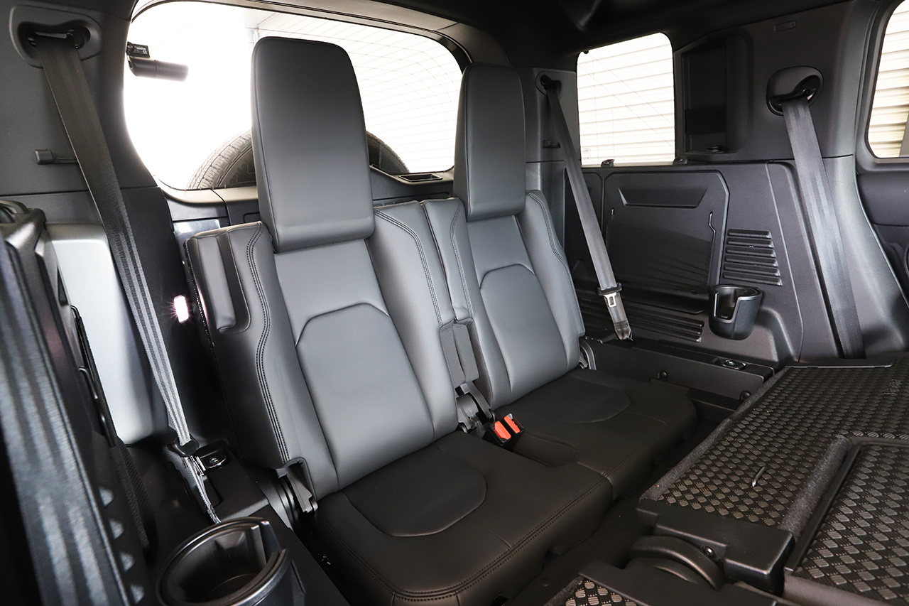 2023 Land Rover DEFENDER null