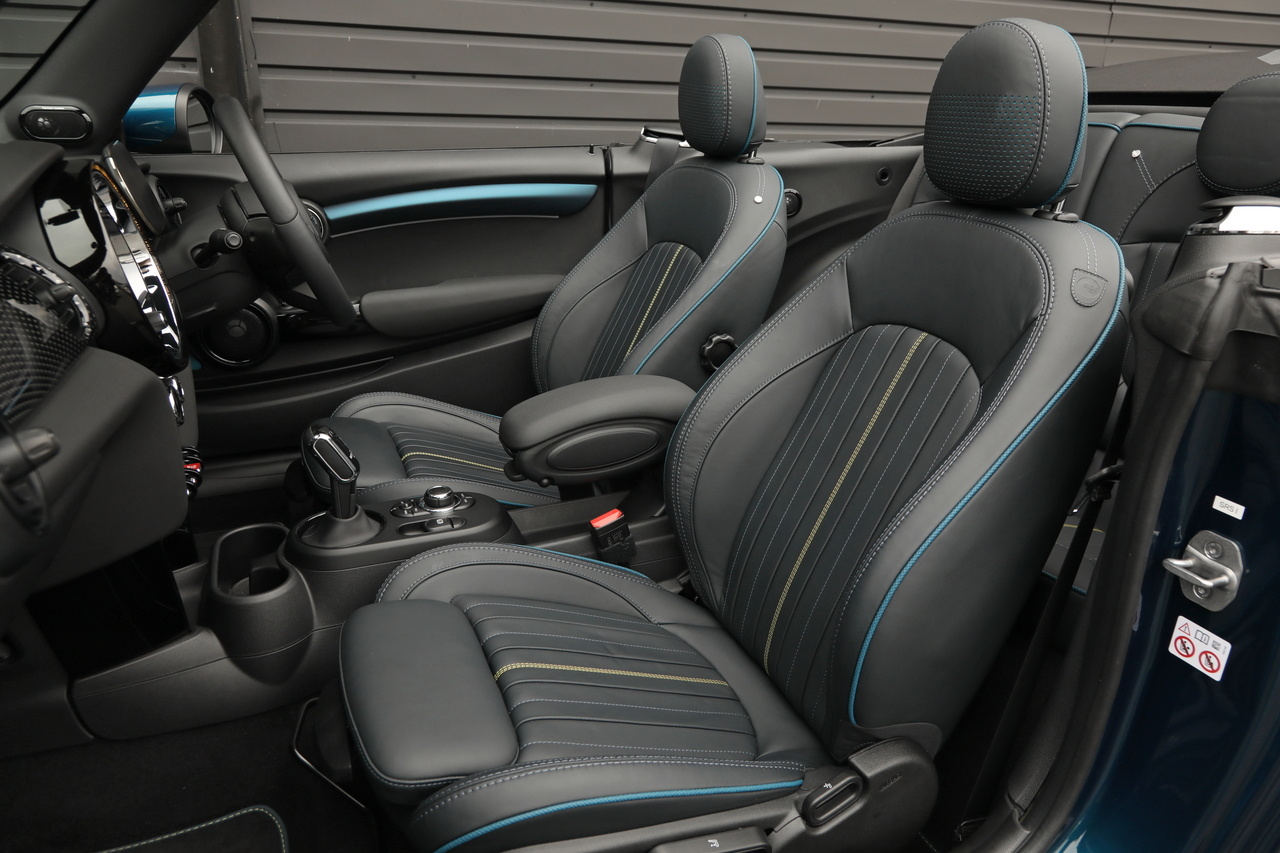 How Many Seats Mini Coopernull