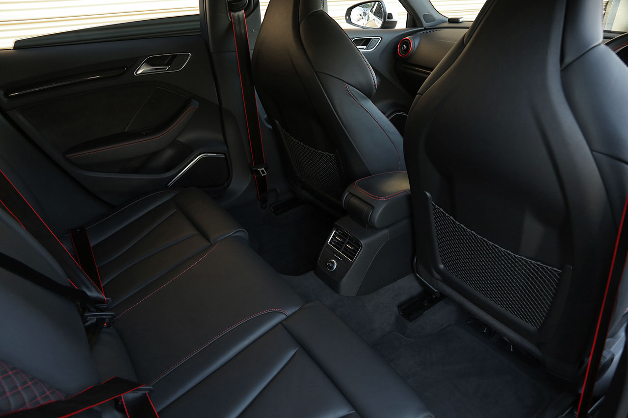 2018 Audi RS3 Sportsback null
