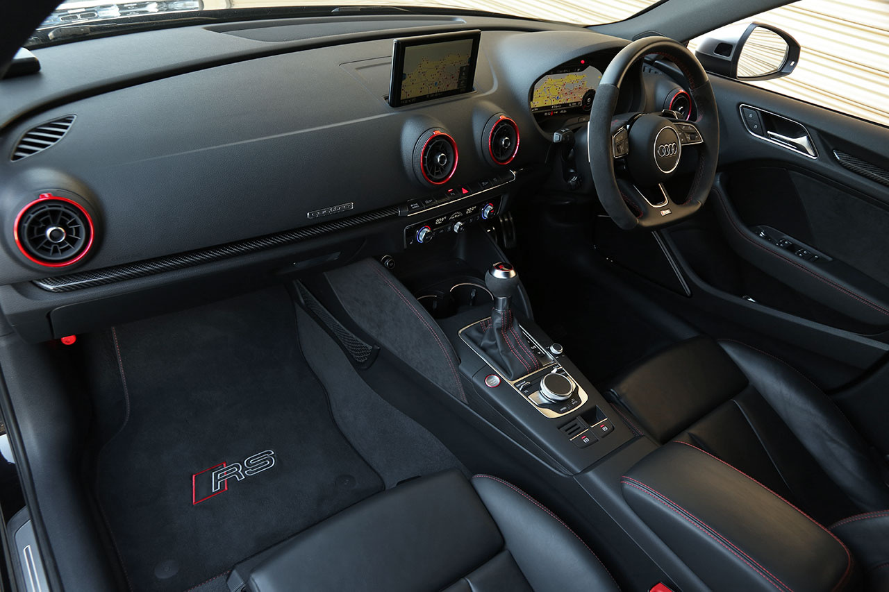 2018 Audi RS3 Sportsback null