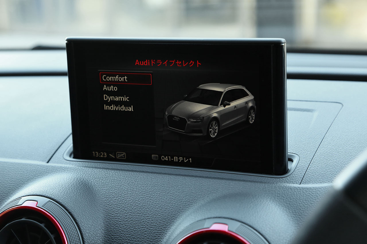 2018 Audi RS3 Sportsback null