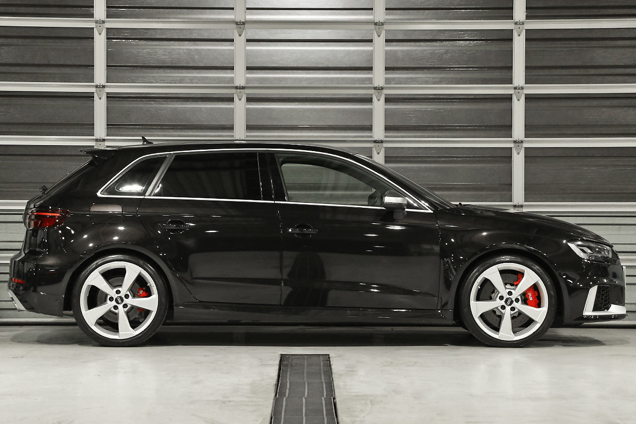 2018 Audi RS3 Sportsback null