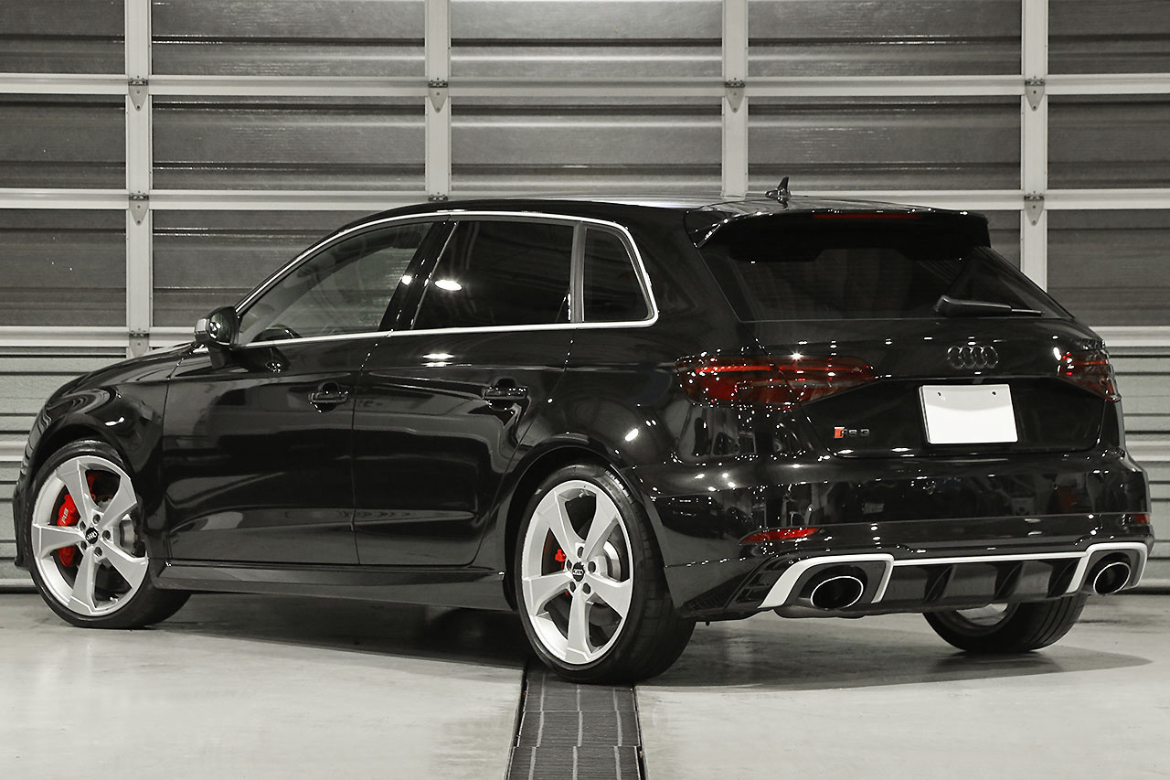2018 Audi RS3 Sportsback null