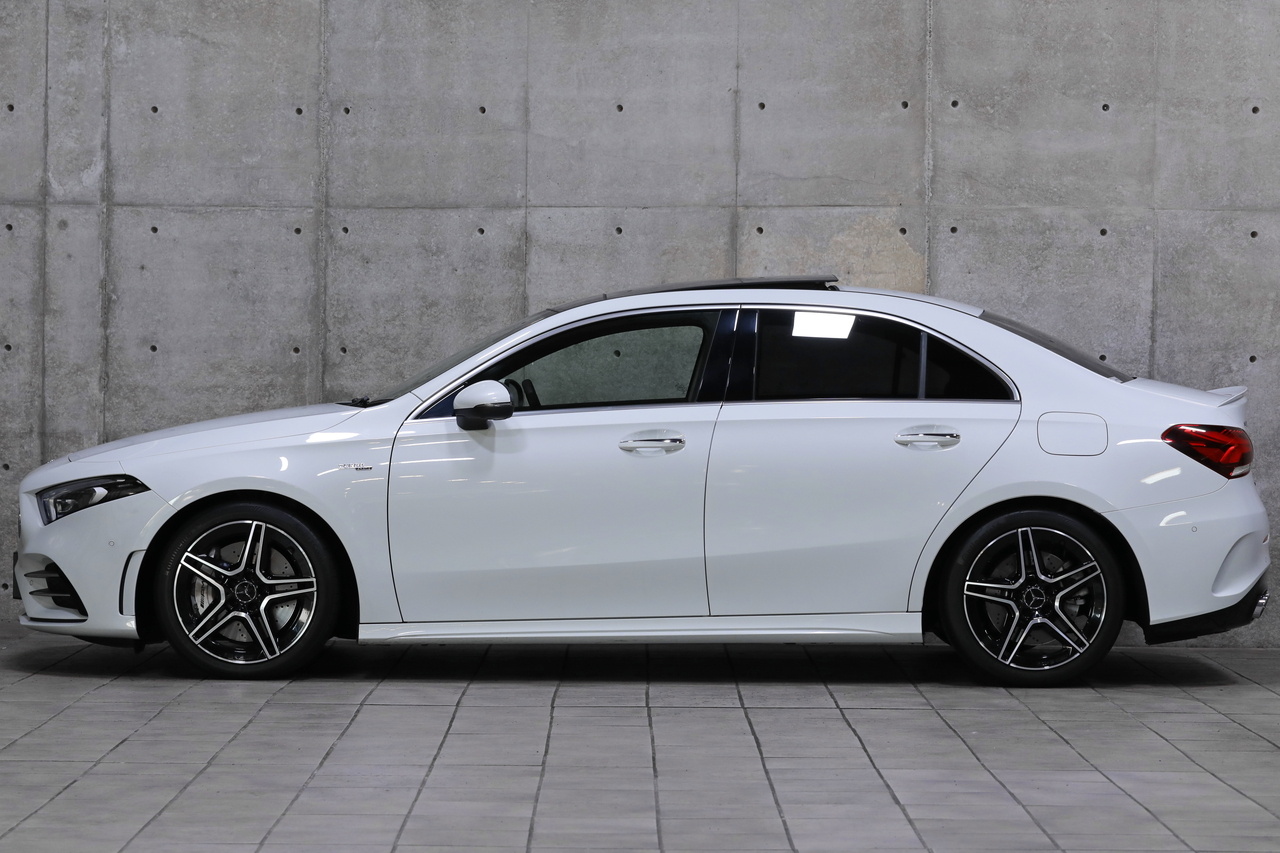 2019 Mercedes-AMG A-CLASS null