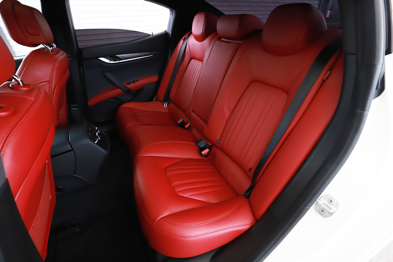 2017 Maserati GHIBLI 4D