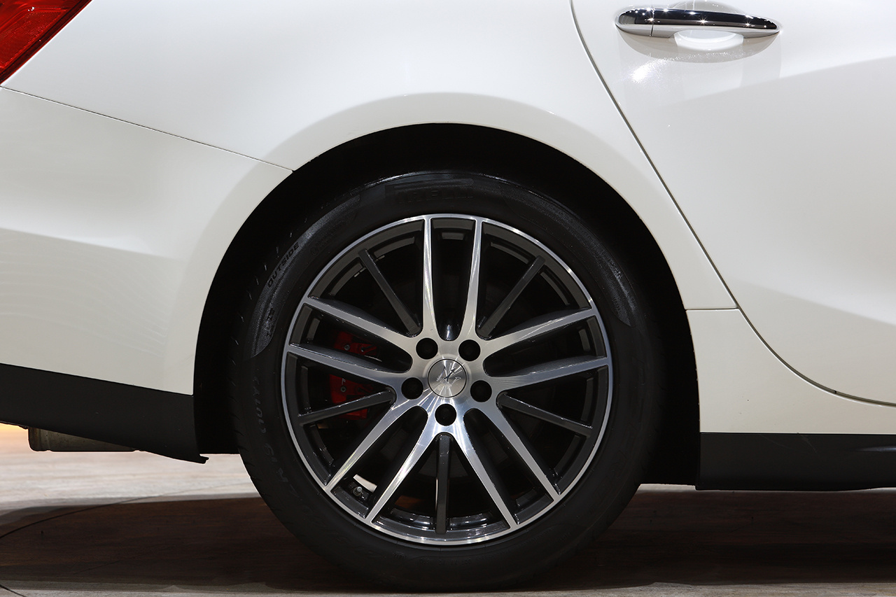 2017 Maserati GHIBLI 4D