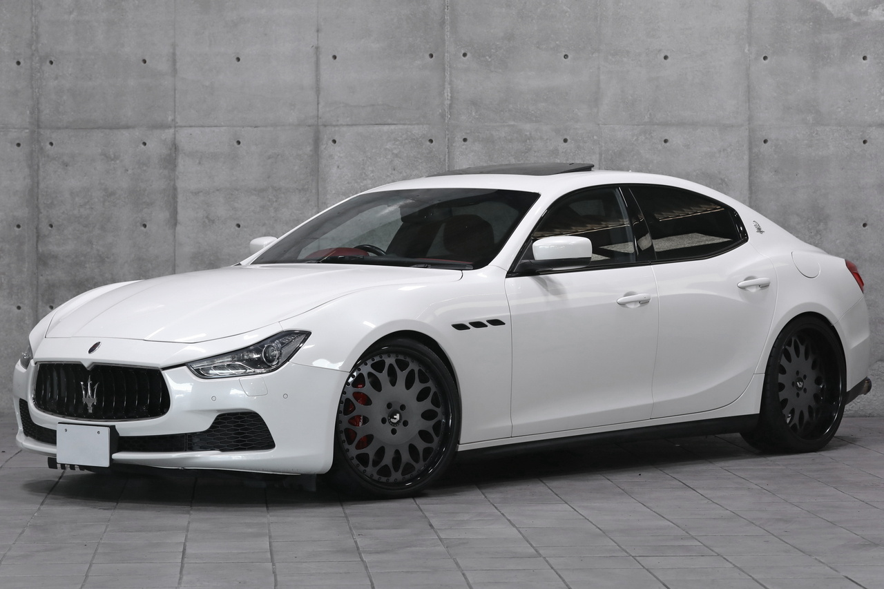 2016 Maserati GHIBLI null