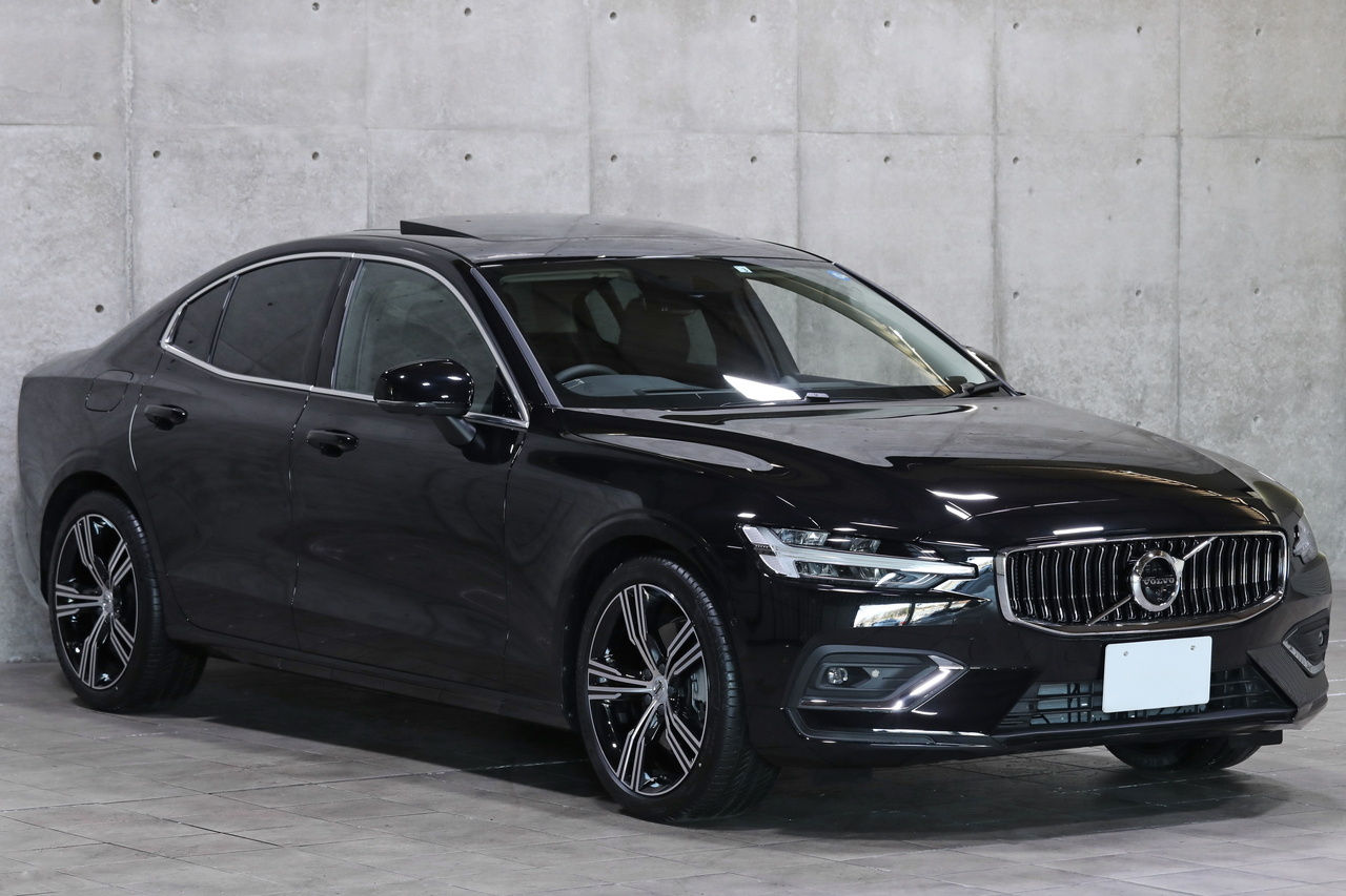 2022 Volvo S60 null