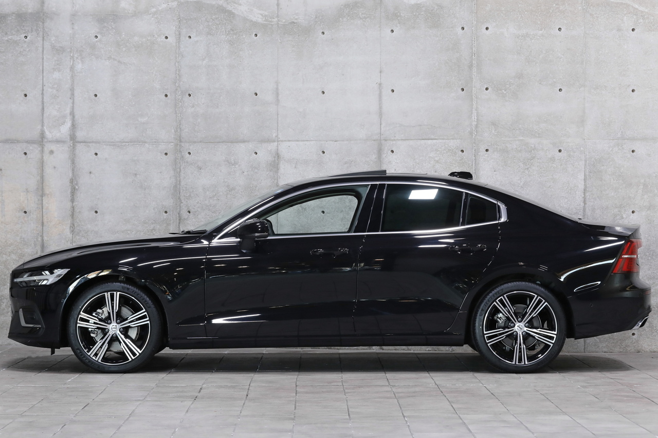 2022 Volvo S60 null