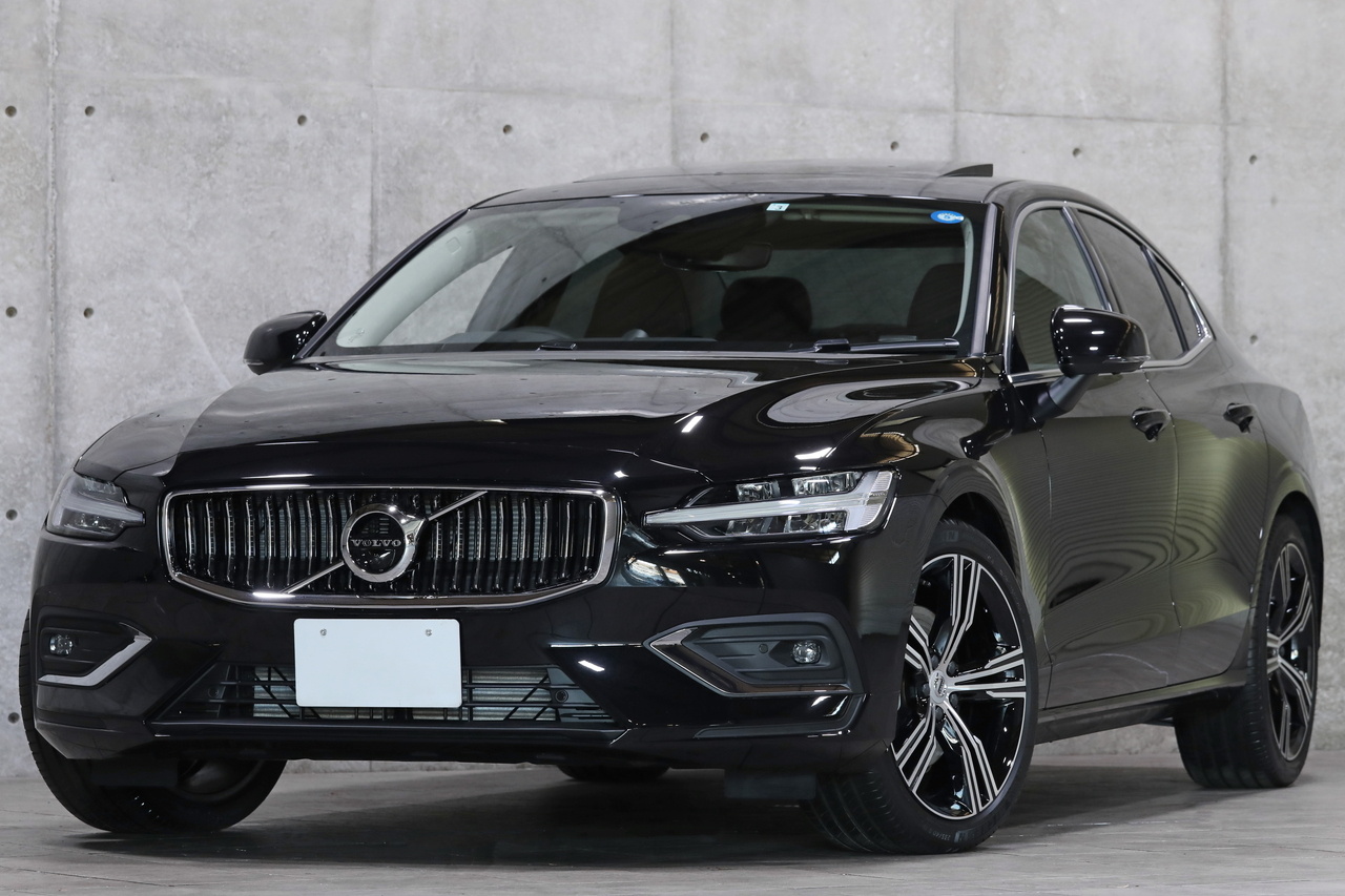 2022 Volvo S60 null