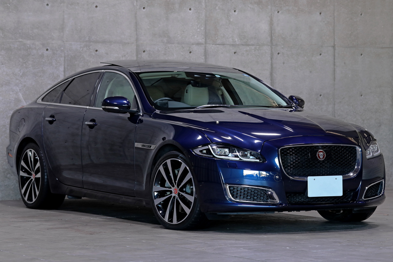 2019 Jaguar XJ null