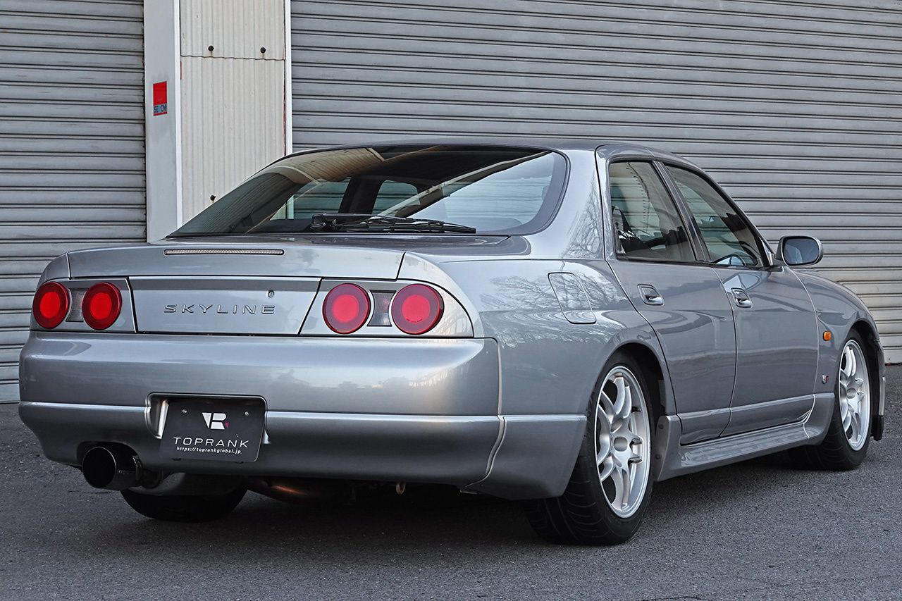 1998 Nissan SKYLINE GT-R BCNR33 R33 GTR AUTECH Version 40th Anniversary