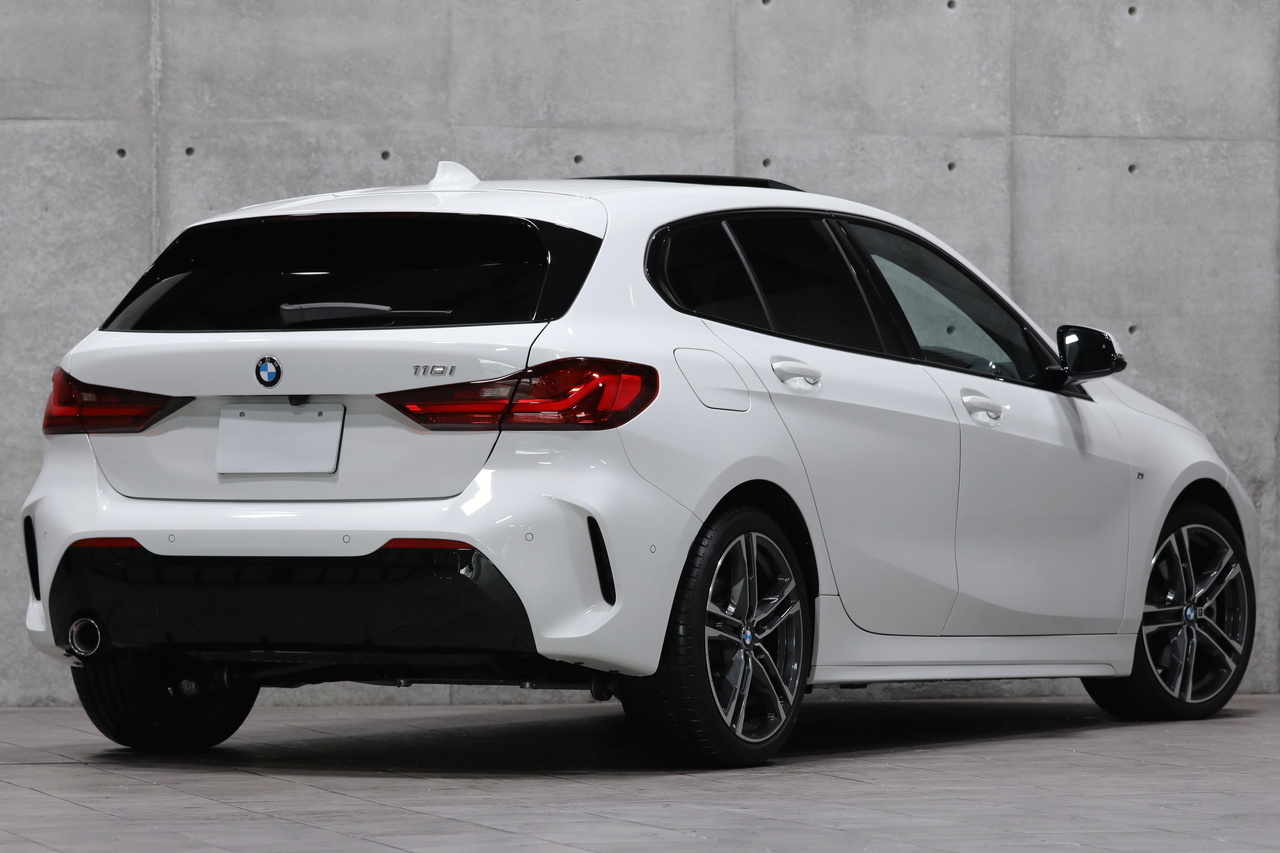 2021 BMW 1 SERIES null