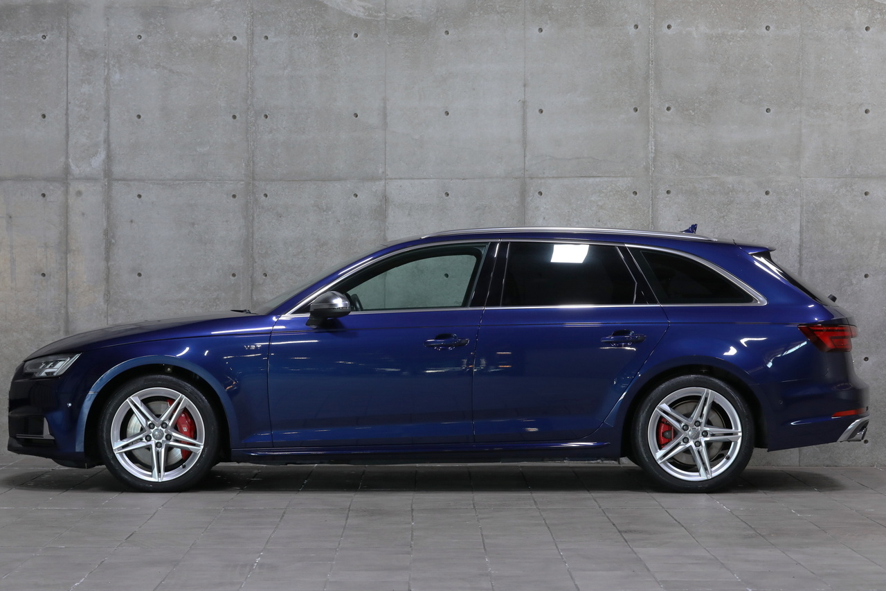 2018 Audi S4 AVANT null