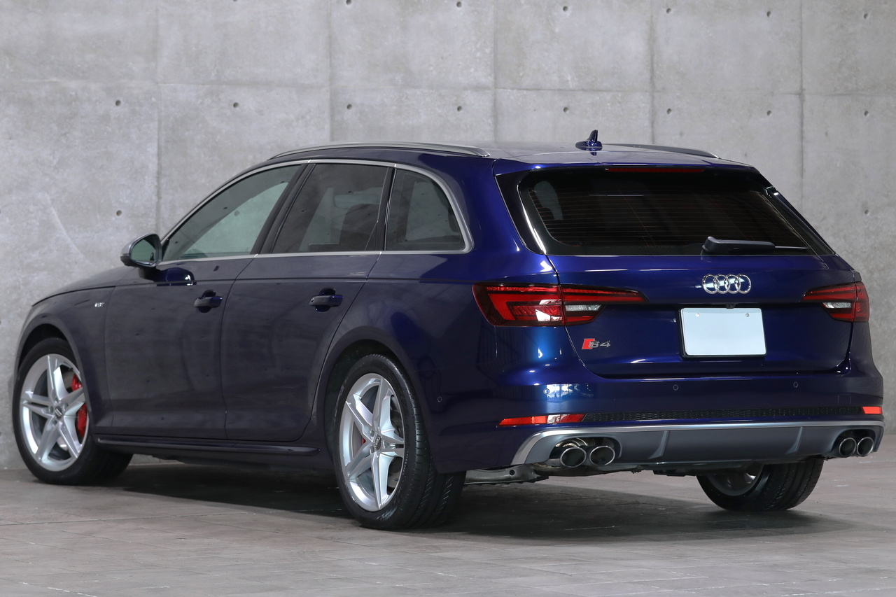 2018 Audi S4 AVANT null