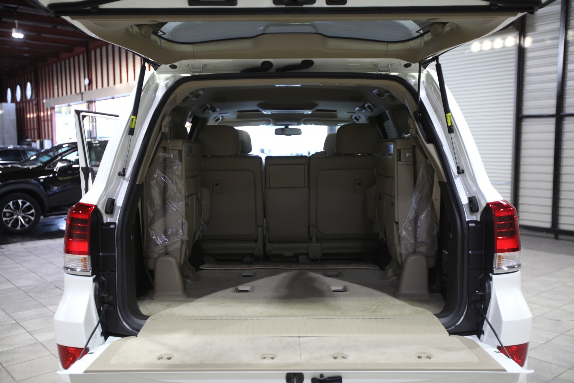 2011 Toyota LAND CRUISER 200 ZX