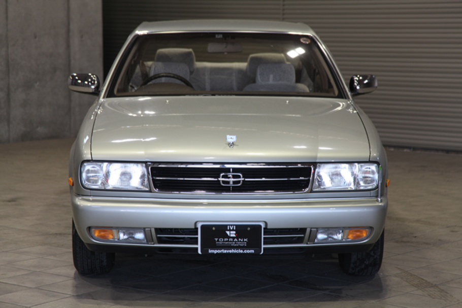 1992 Nissan GLORIA 