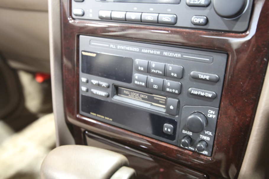 1992 Nissan GLORIA 