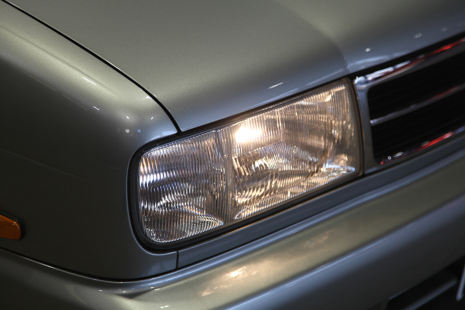 1992 Nissan GLORIA 