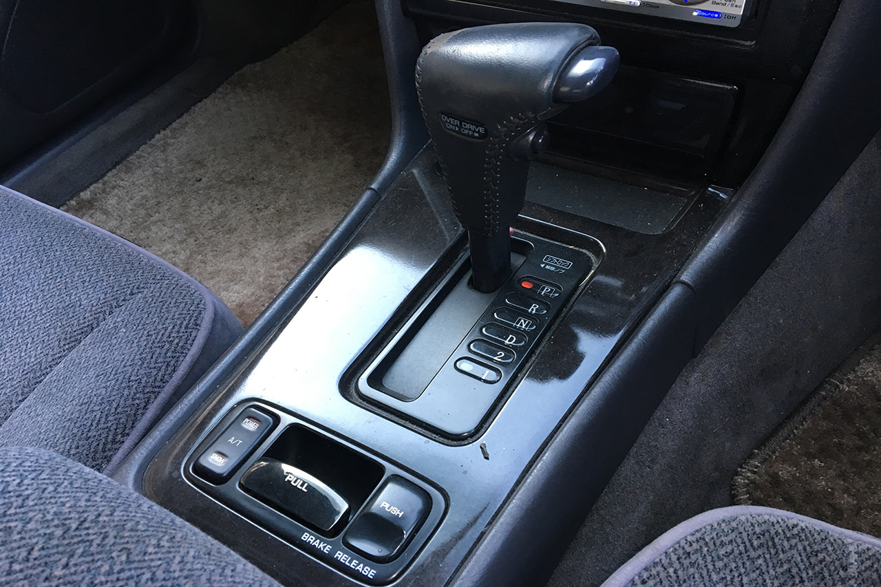 1993 Nissan GLORIA 