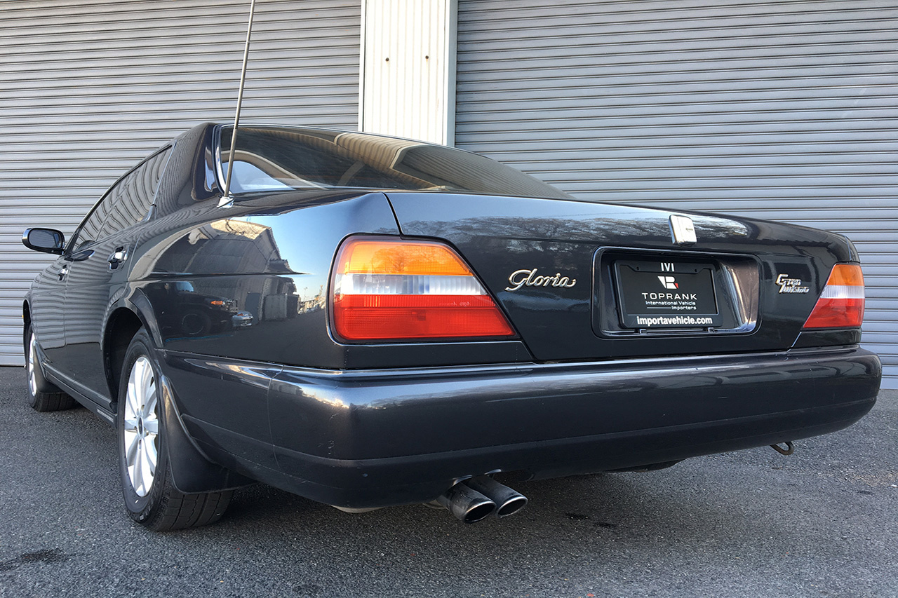 1993 Nissan GLORIA 