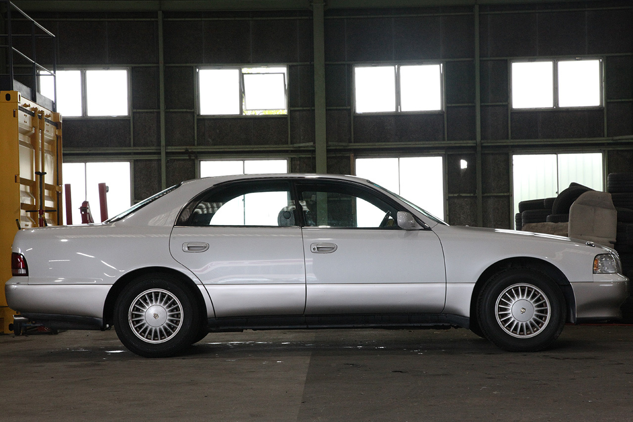 1993 Toyota CROWN MAJESTA 