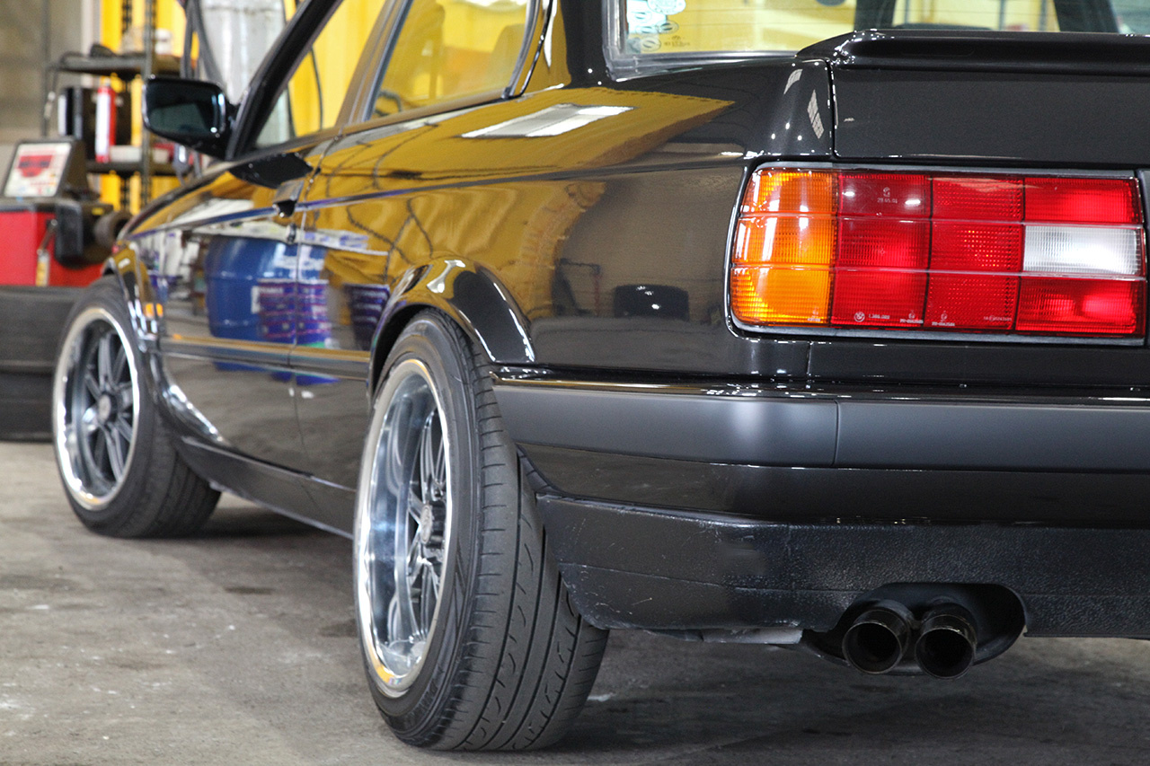 1989 BMW 3 SERIES 320i SPORTS VERSION (E30)