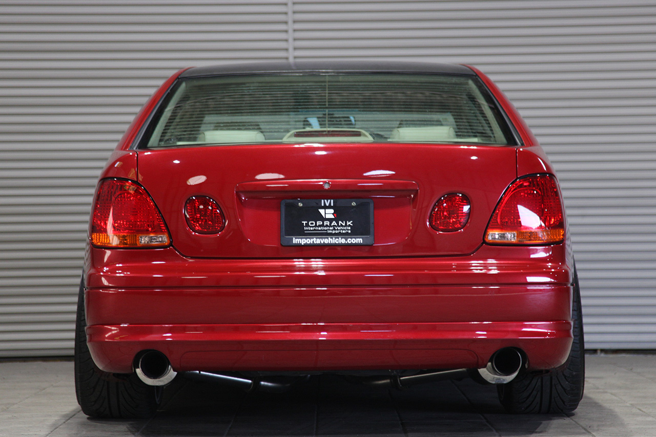 1998 Toyota ARISTO 2JZ-GTE with Turbo, Front Inter-cooler, Height Adjustable Coilovers, Real Carbon Roof, 5 spd MT