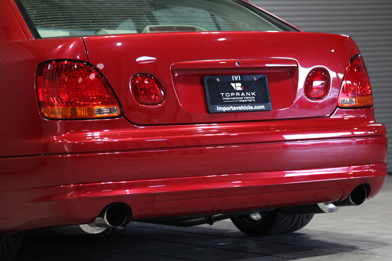 1998 Toyota ARISTO 2JZ-GTE with Turbo, Front Inter-cooler, Height Adjustable Coilovers, Real Carbon Roof, 5 spd MT