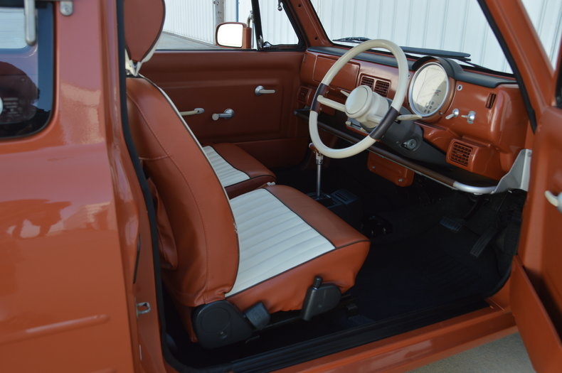 1990 Nissan PAO 