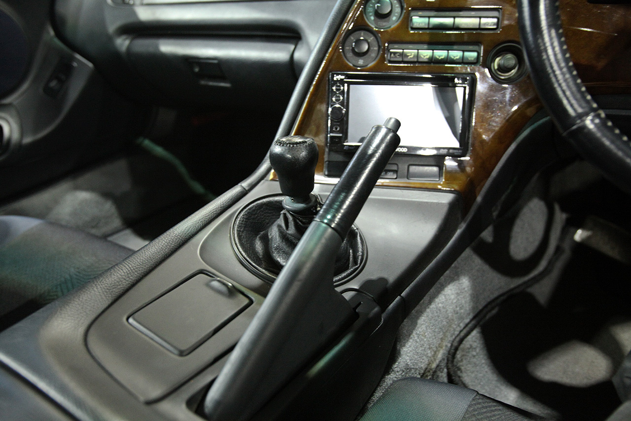 1993 Toyota SUPRA 3.0L Twin Turbo with 6MT, Aragosta Coilover etc. 