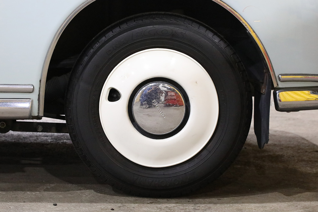 1991 Nissan FIGARO 