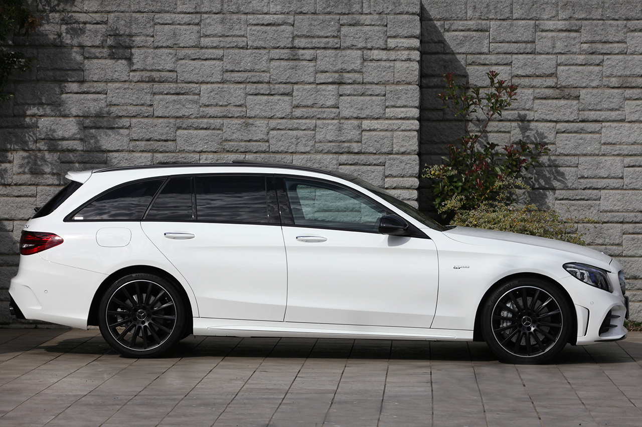 2019 Mercedes-AMG C CLASS null