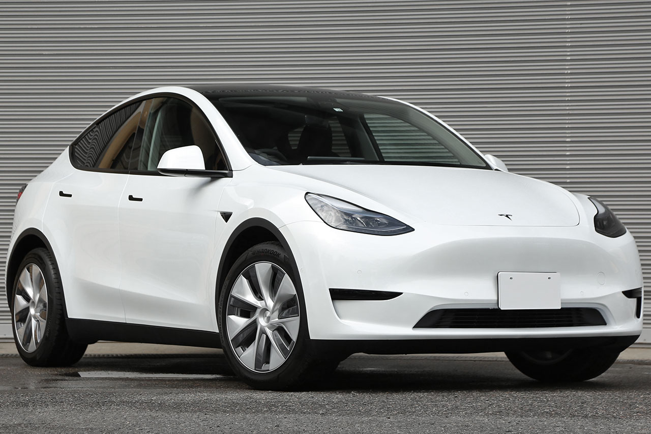 2022 TESLA MODELY 