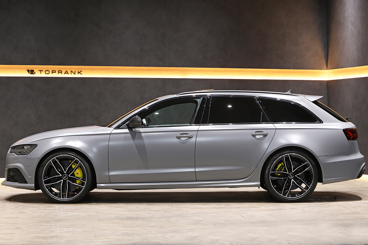 2017 Audi RS6 AVANT null