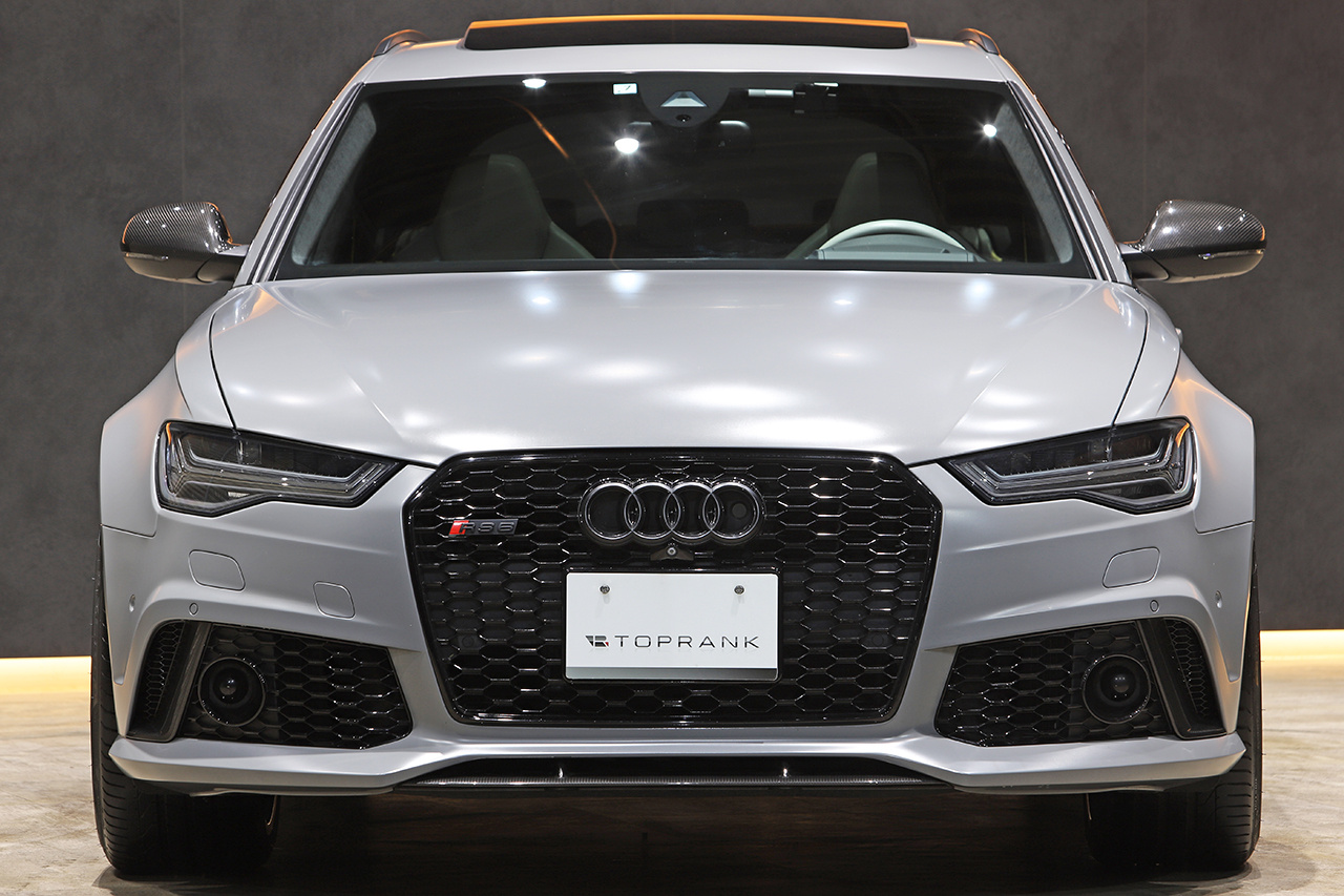 2017 Audi RS6 AVANT null