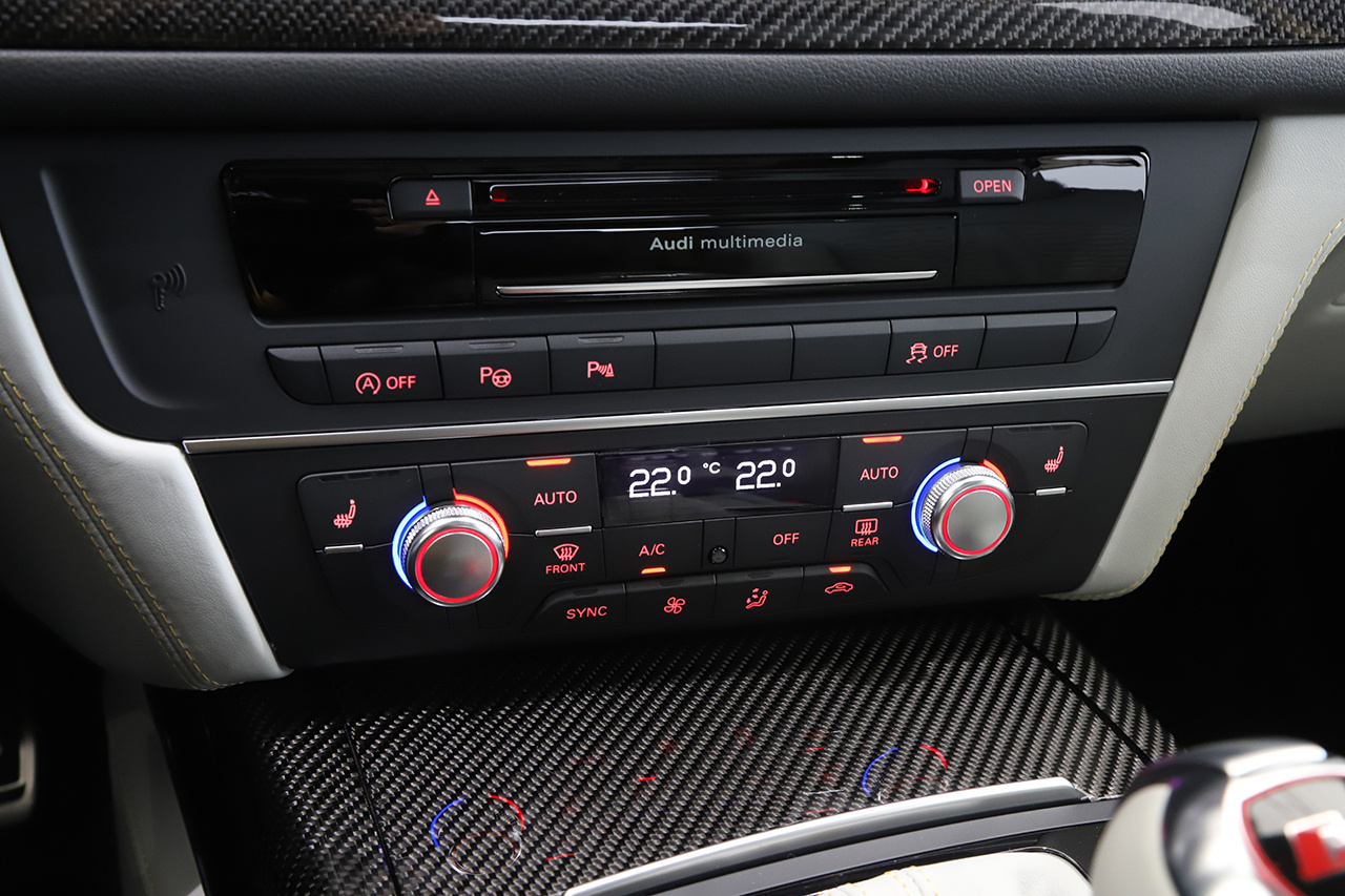 2017 Audi RS6 AVANT null