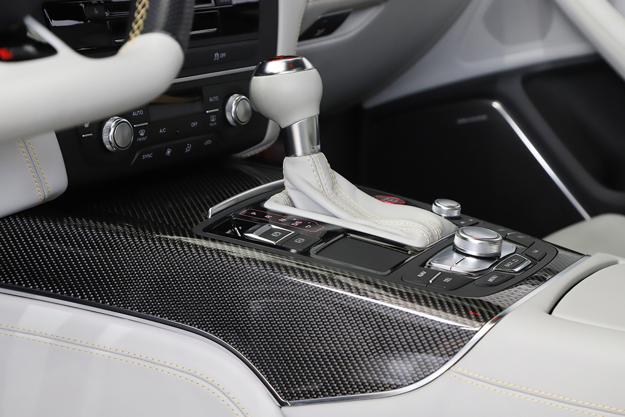 2017 Audi RS6 AVANT null