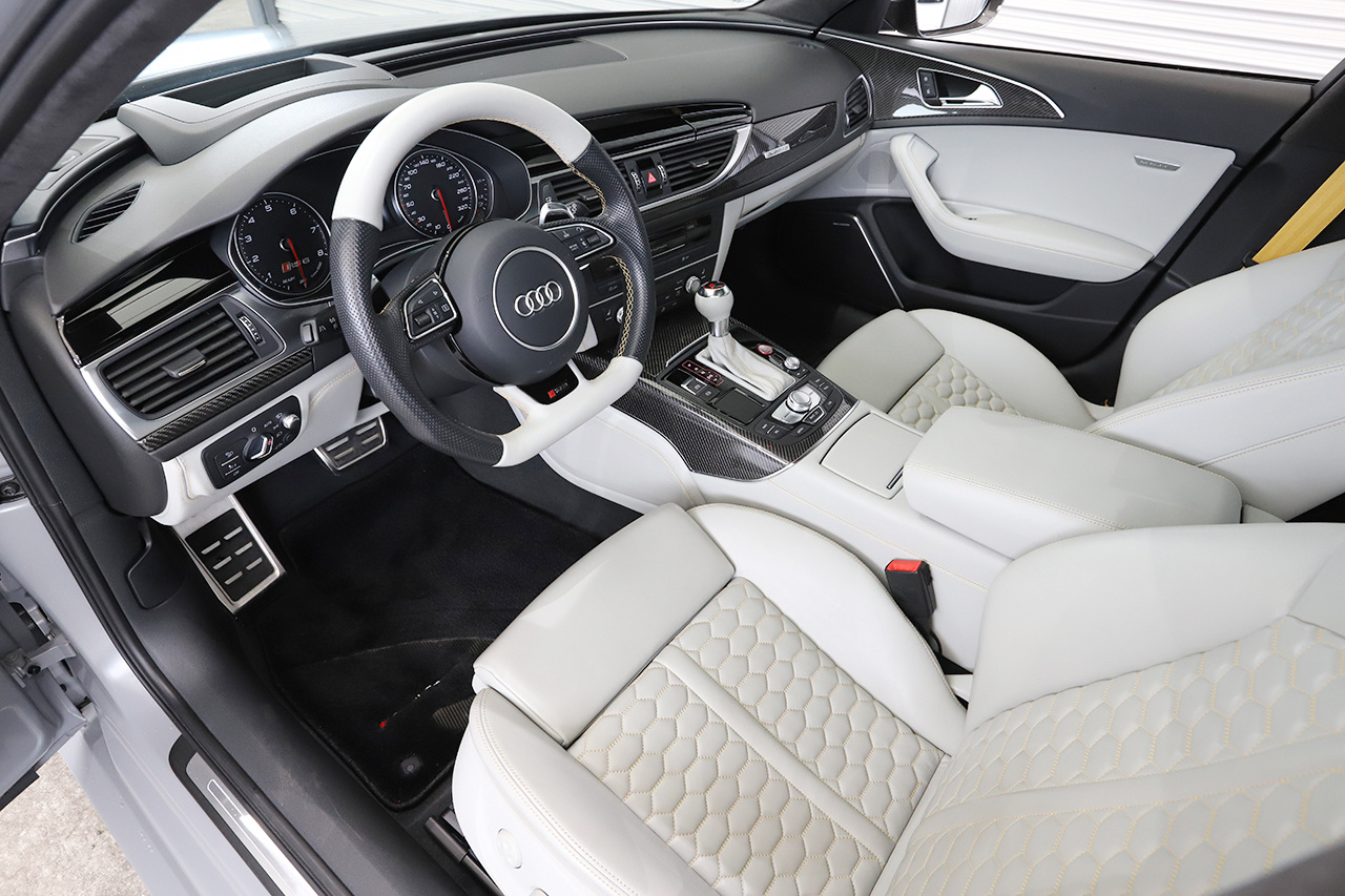 2017 Audi RS6 AVANT null