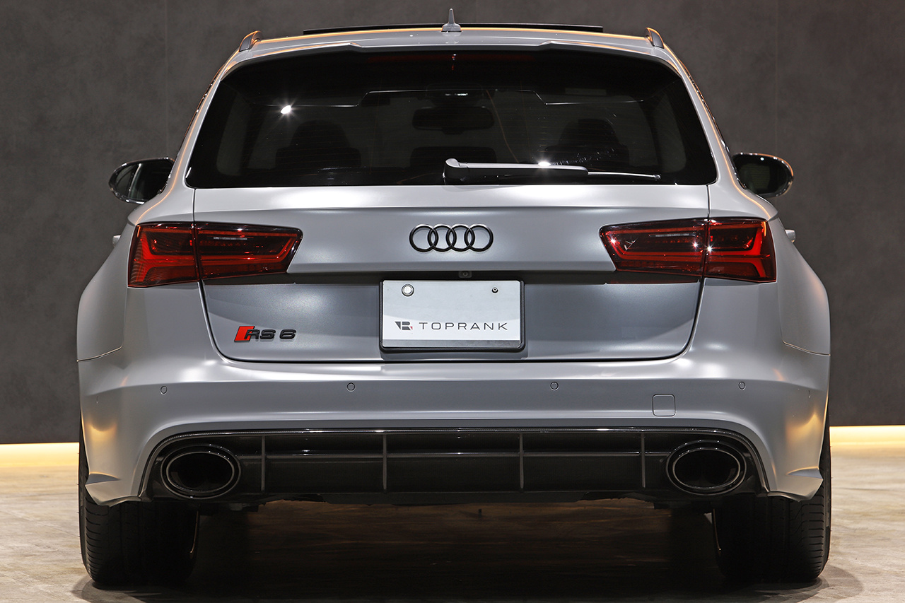 2017 Audi RS6 AVANT null