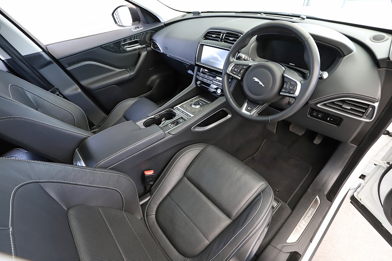 2017 Jaguar F-PACE null
