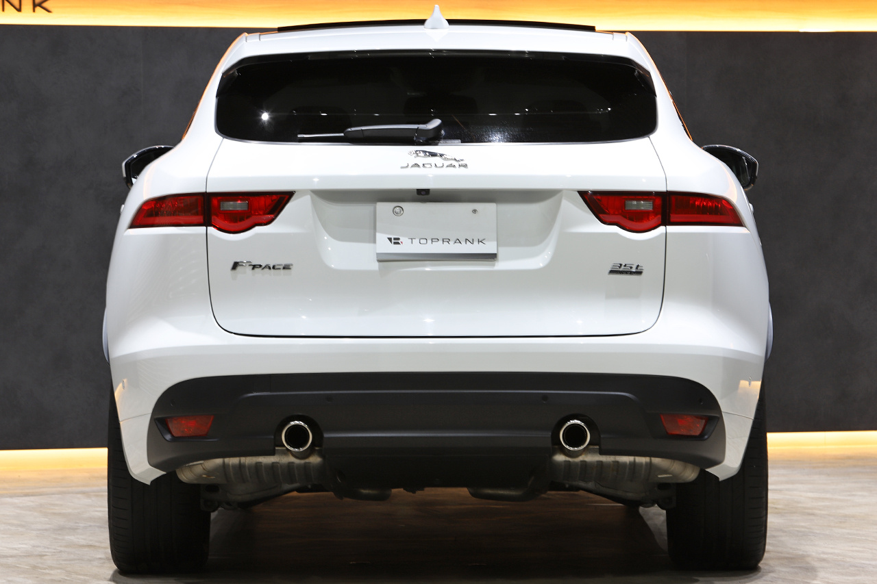 2017 Jaguar F-PACE null