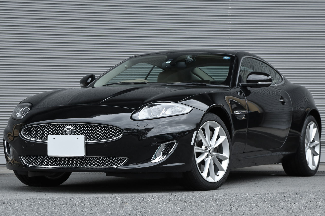 2013 Jaguar XK COUPE null