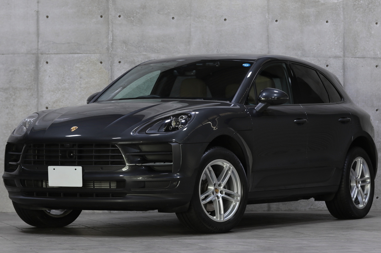 2021 Porsche MACAN null